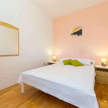 Guest House Pelja Plano Exterior photo